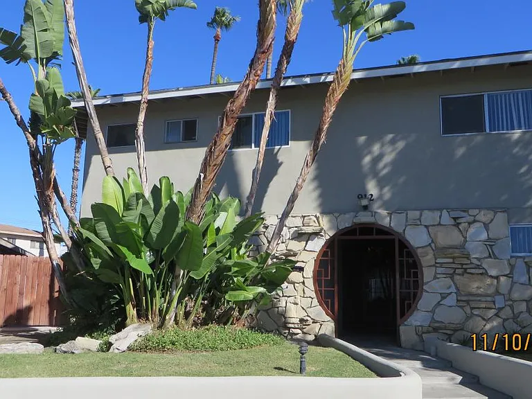 912 S Park Cir #11 — Photo 2