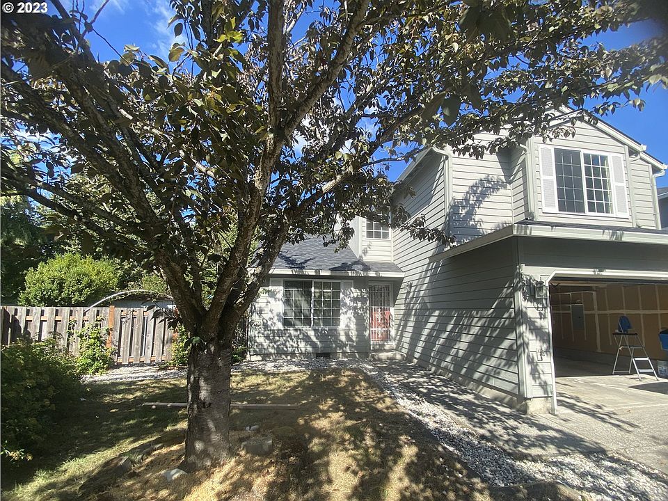 1st image of 18318 SE 16th St