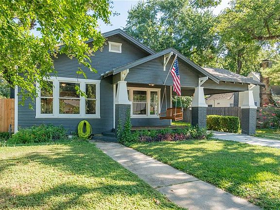 3rd image of 2329 Honeysuckle Ave