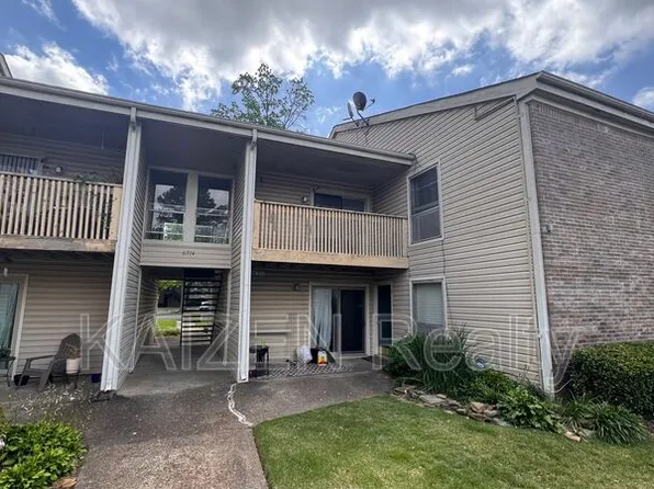 6774 Enchanted Oak Pl APT 4, Memphis, TN 38120