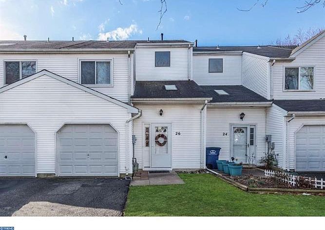 1st image of 26 Ginger Dr