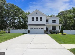 201 Spyglass Ct, Egg Harbor Township, NJ 08234
