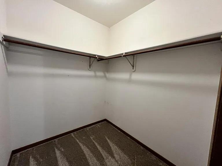 282 Wintergreen Dr #4 — Photo 9