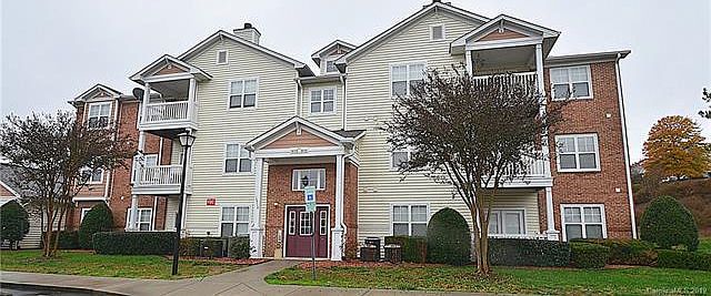 1st image of 10726 Hill Point Ct
