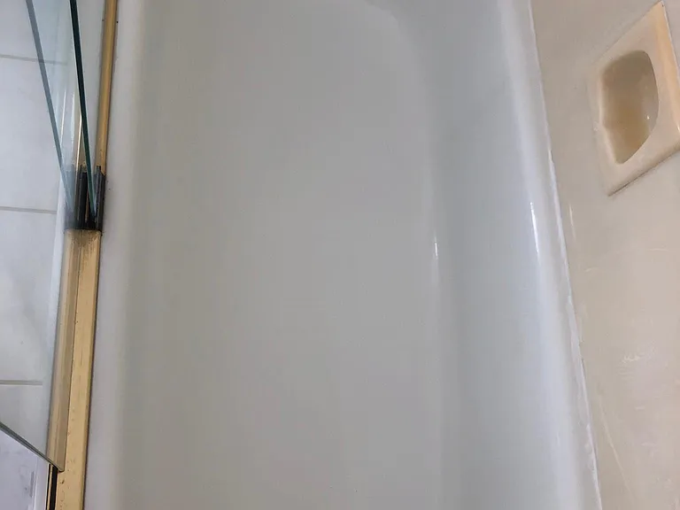 tub closeup
