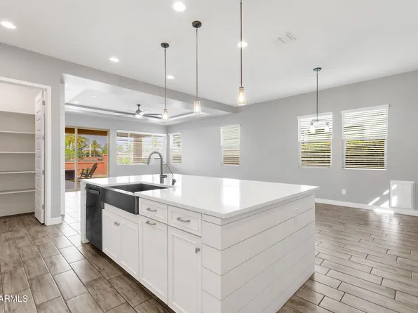4230 E RONALD Street, Gilbert, AZ 85295