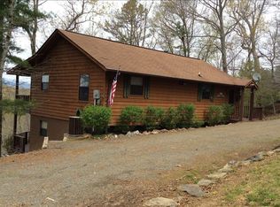 1290 Cardinal Rd, Murphy, NC 28906