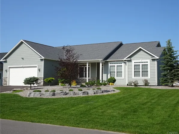 8305 Silvia Path, Clay, NY 13041