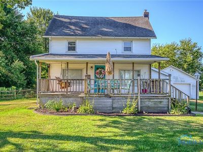 697 3rd St, Liberty Center, OH, 43532