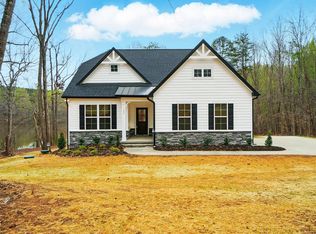285 Gilliland Rd, Siler City, NC 27344