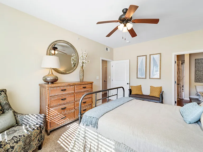 Waverly - 2 Bed / 2 Bath - 1,108 Sq.Ft.