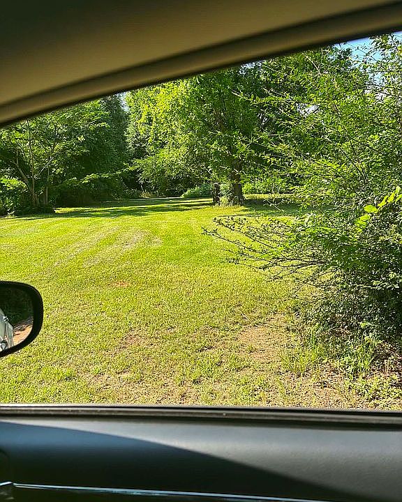 2nd image of 208 County Road 2432