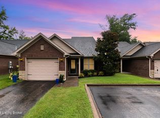 6601 Renate Rd, Louisville, KY 40291