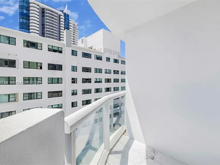 6365 Collins Ave #805 — Photo 27