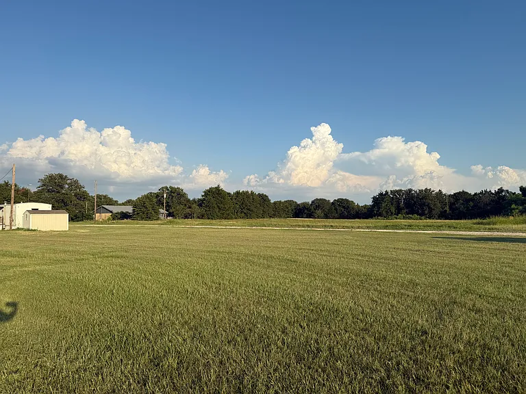 Country views all around.