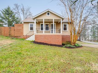 276 Oakdale Rd, Brevard, NC 28712