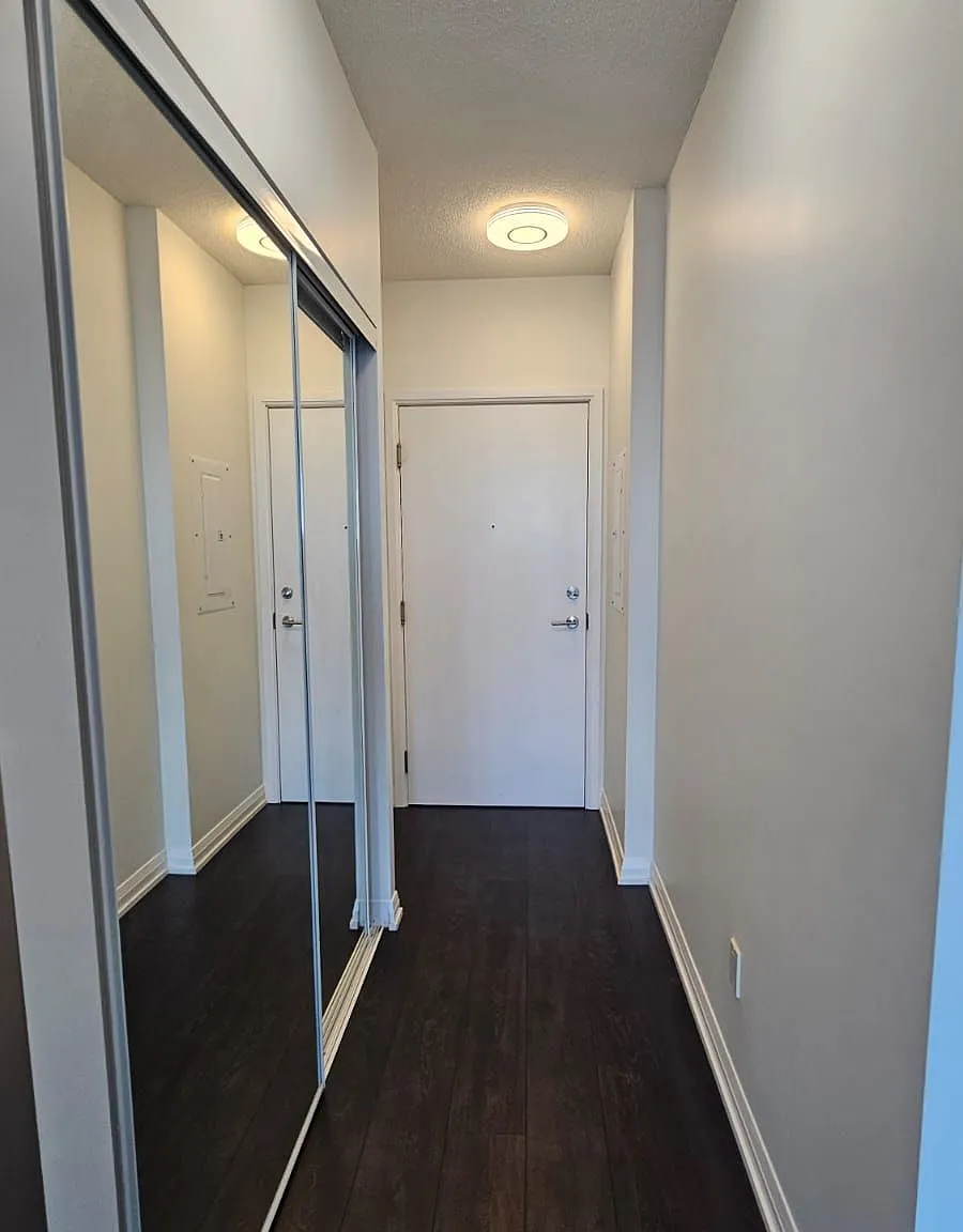 1 bed, $2,000 — Photo 3