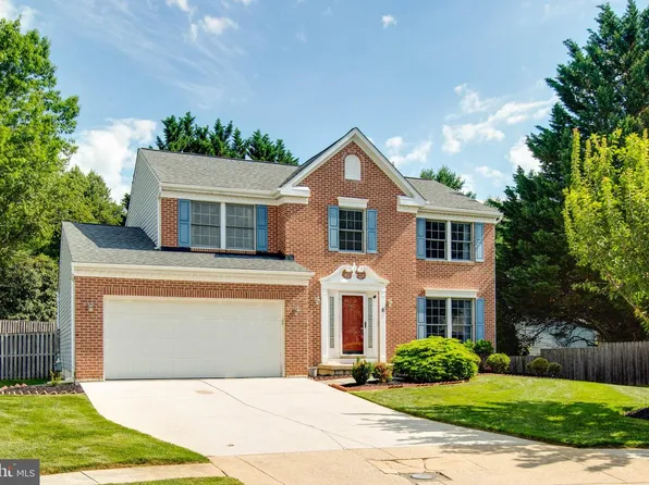 8 Leicester Ct, Owings Mills, MD 21117
