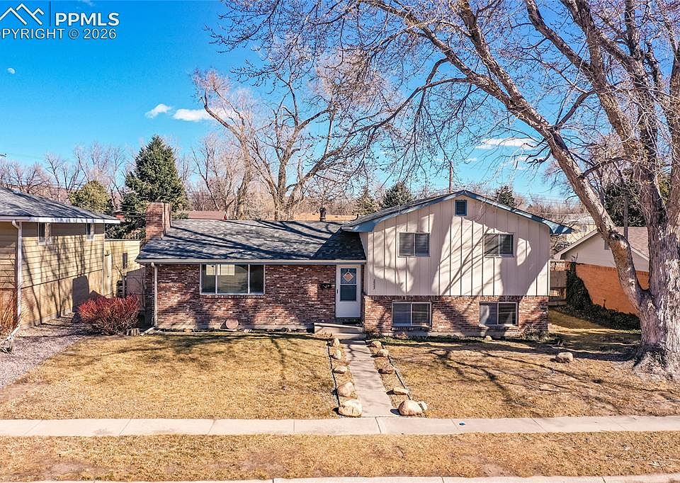 1st image of 2923 Virginia Ave