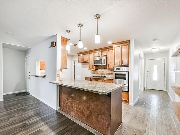 4th image of 5111 Regal Pine Way