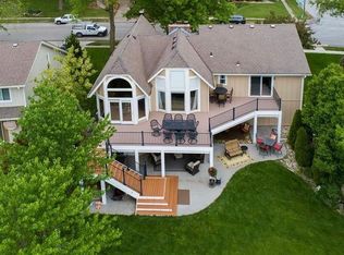 729 SW Raintree Dr, Lees Summit, MO 64082