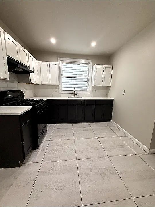 1st image of 84 N 15th St #1A