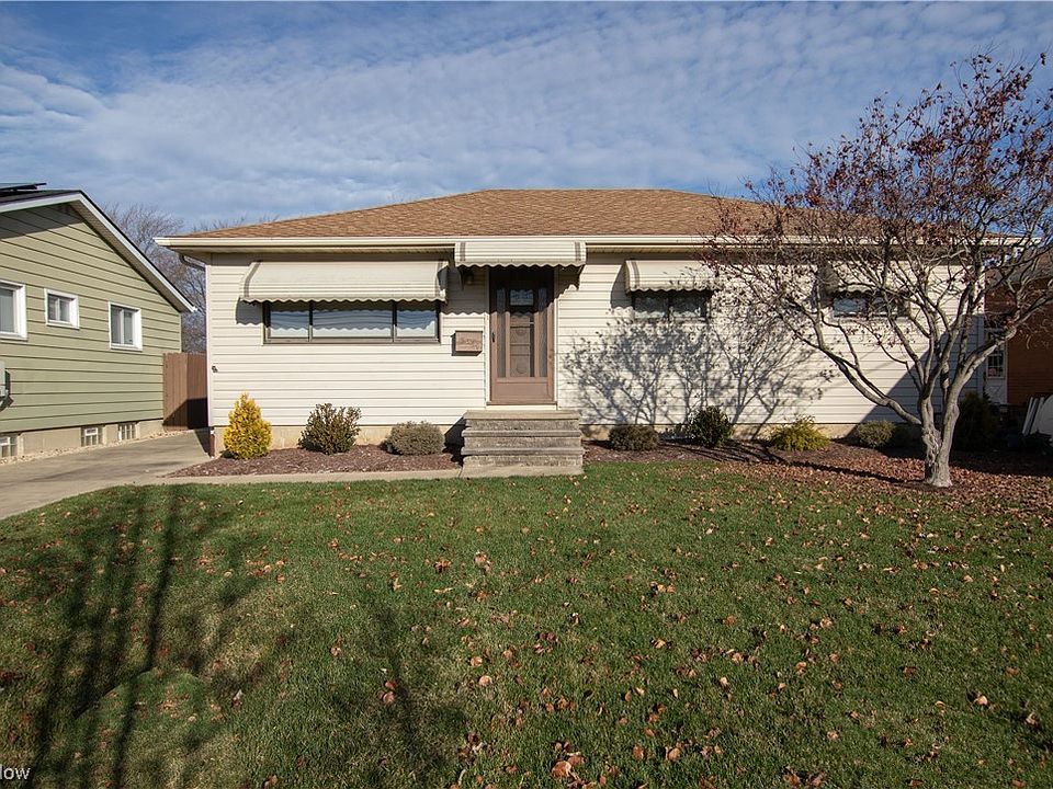 1st image of 15364 Sylvia Dr