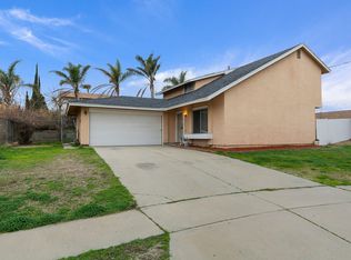 7310 Nelson Ave, Fontana, CA 92336
