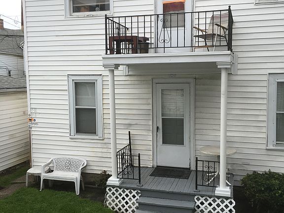 2nd image of 3111 Lehman St