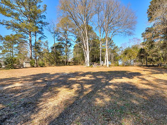 4th image of 2345 Danny St