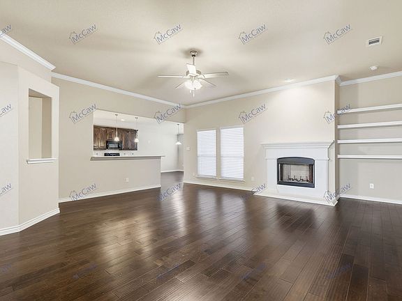 3rd image of 140 Wilson Cliff Dr