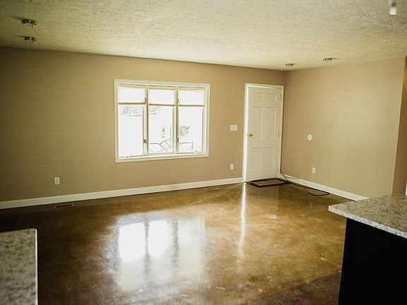 2nd image of 3321 N Kinser Pike