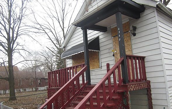 2nd image of 4340 S Shields Ave