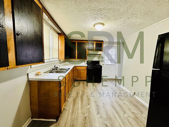 5th image of 3761 Lentz Ave