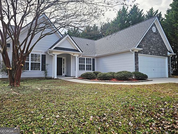 2nd image of 190 Berkley Dr