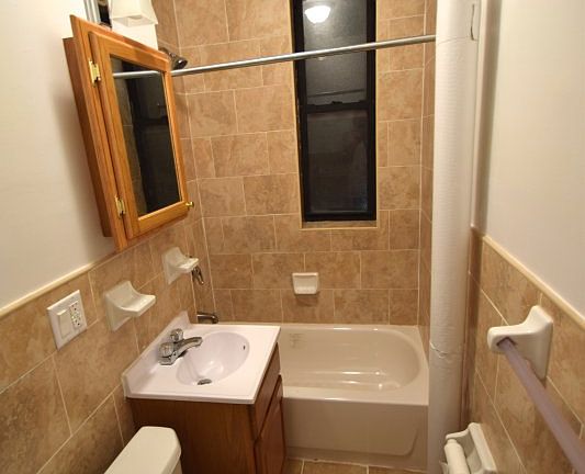 5th image of 24 Saint Nicholas Pl APT 1B