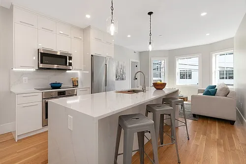 23 Berkshire St #2 Photo 1