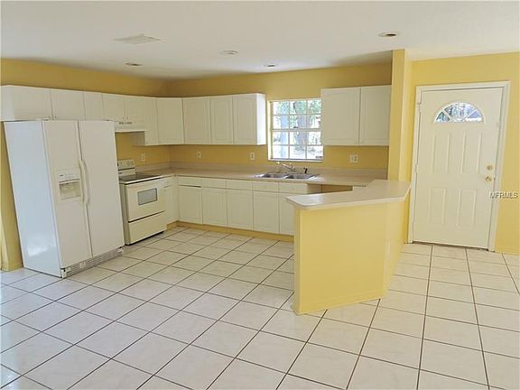 4th image of 1404 E Bougainvillea Ave