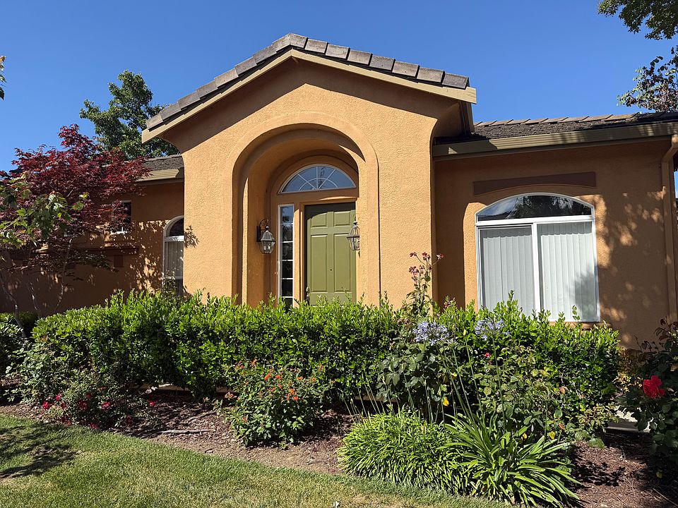 1st image of 7201 Queen Isabella Ct