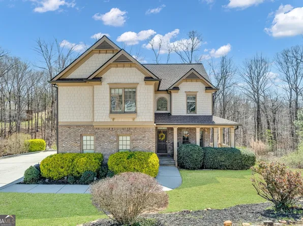 3436 Phoenix Cove Dr, Gainesville, GA 30506