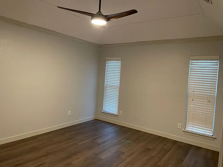 1949 San Miguel Dr — Photo 12
