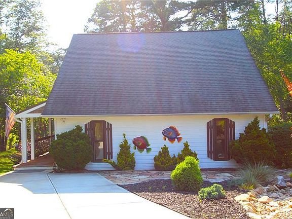 5th image of 4040 Merritt Dr
