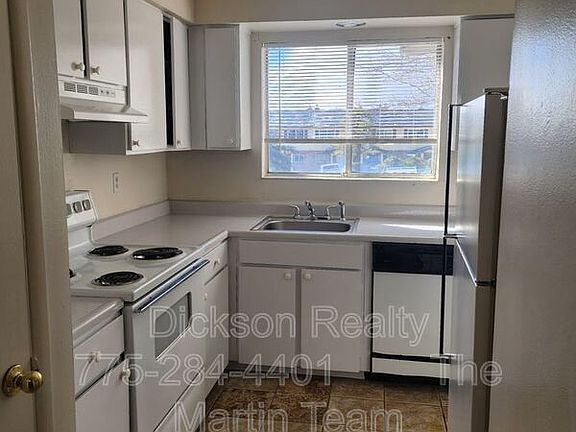 3rd image of 3293 Gypsum Rd