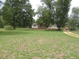 2221 Petrey Hwy, Luverne, AL 36049