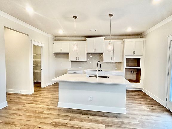 5th image of 140 Brandle Rose Way #109A