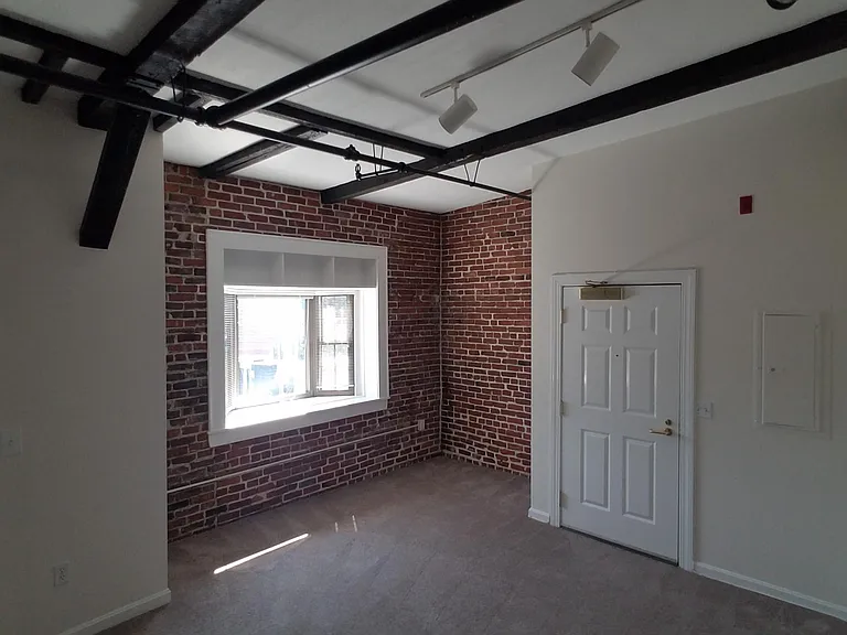 7 Rantoul St #302 — Photo 4