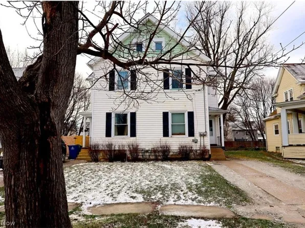 1113 W 9th St, Lorain, OH 44052