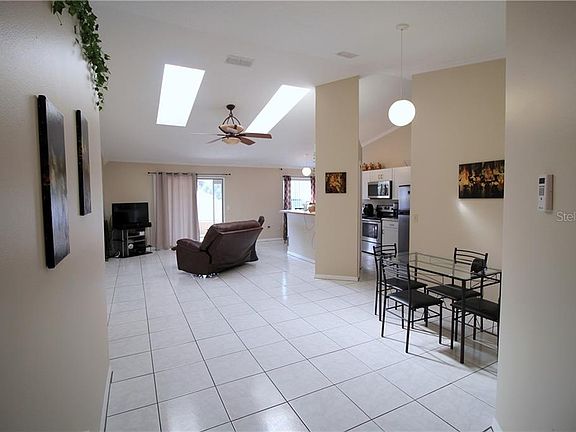 3rd image of 2870 Idleweise Dr
