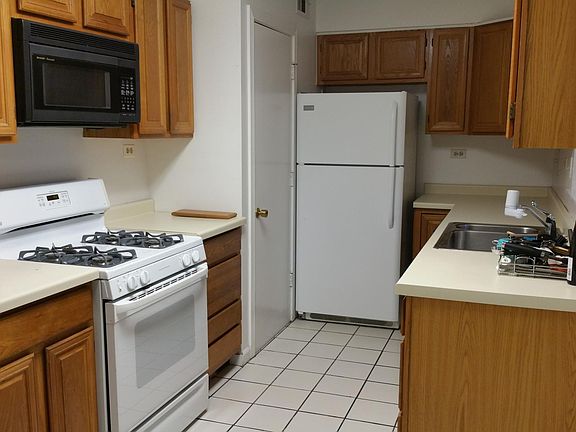 3rd image of 368 Central Ave