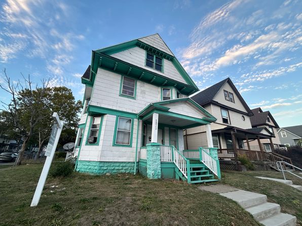 1322 E Main St #2